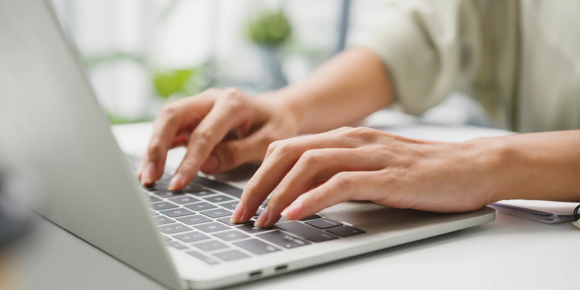 Vue ordinateur travailleur