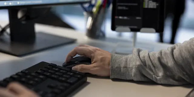 Vue développeur ordinateur